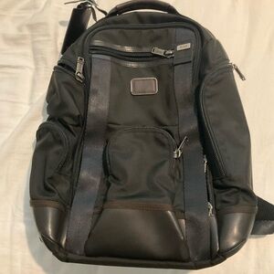 Tumi Kingsville Deluxe